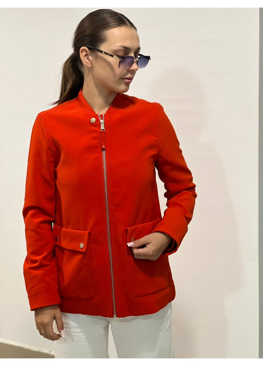 Красная демисезонная женская куртка (56098) s красная H&M