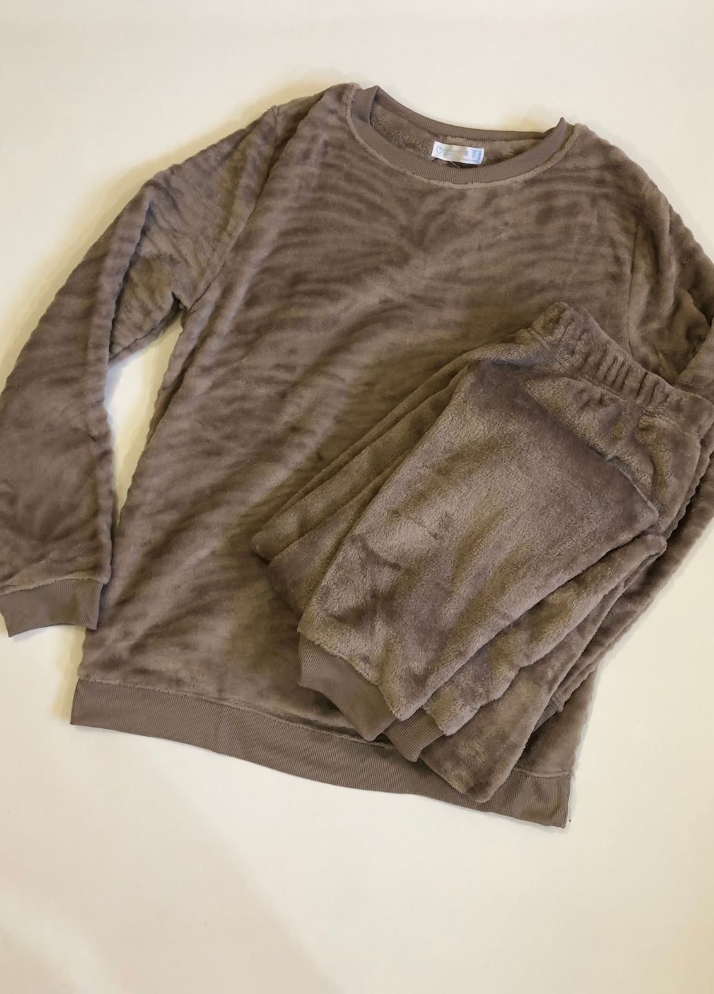 Коричнева зимня плюшева тепла піжама свитшот + брюки Primark