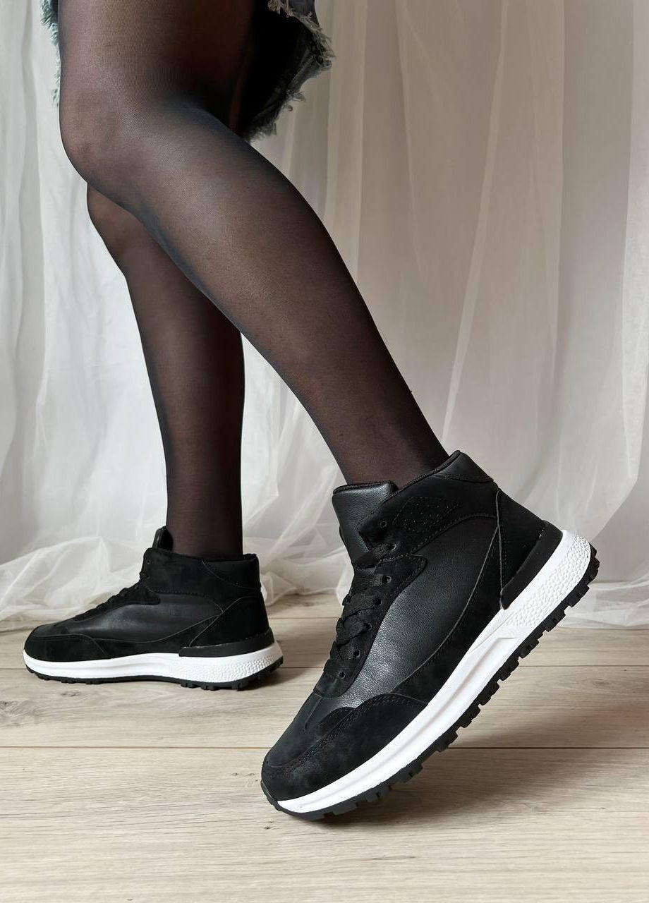 Чорні осінні кросівки жіночі No Brand