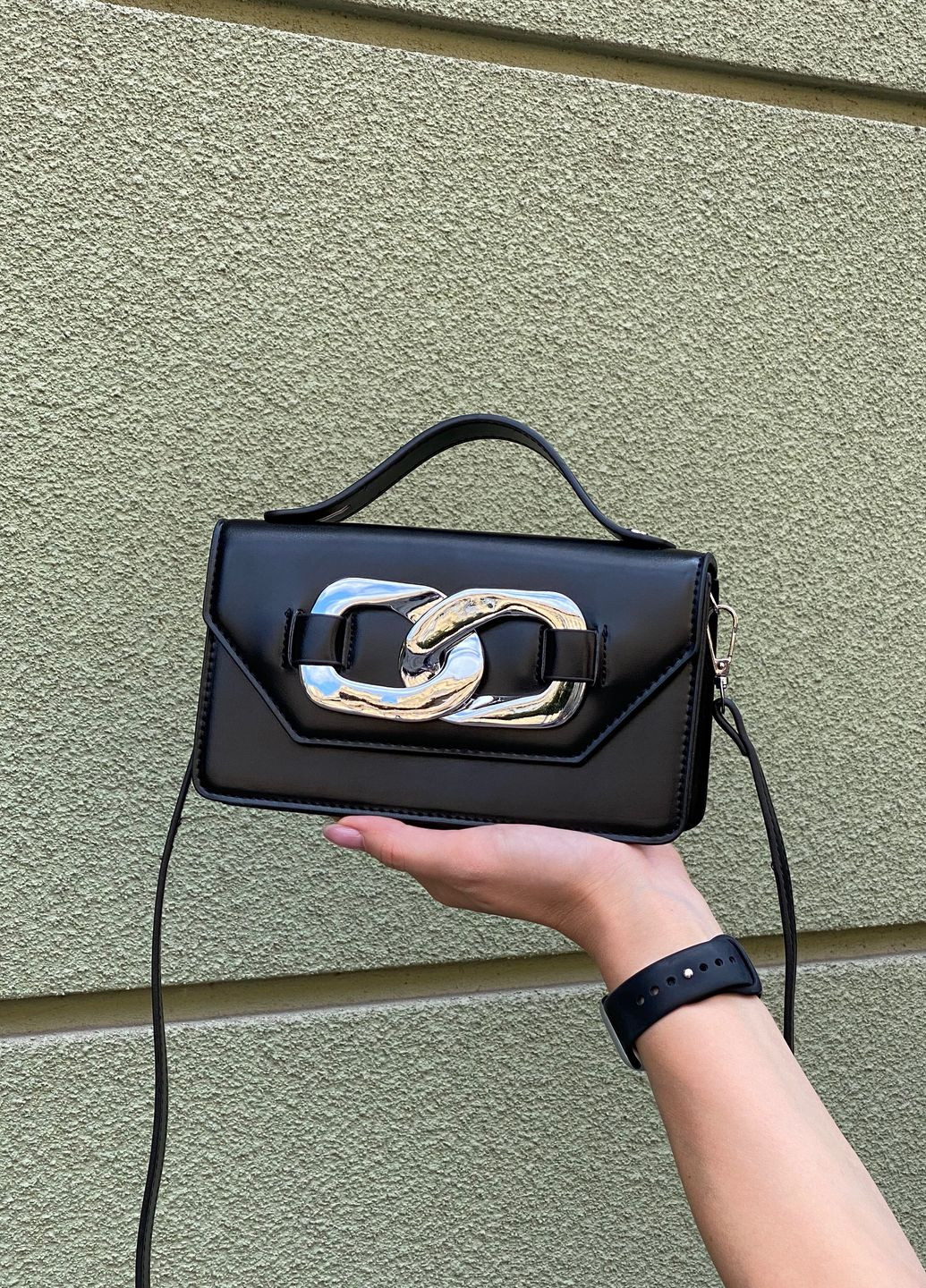 Женская классическая сумка через плечо кросс-боди на ремешке черная No Brand (267808951)