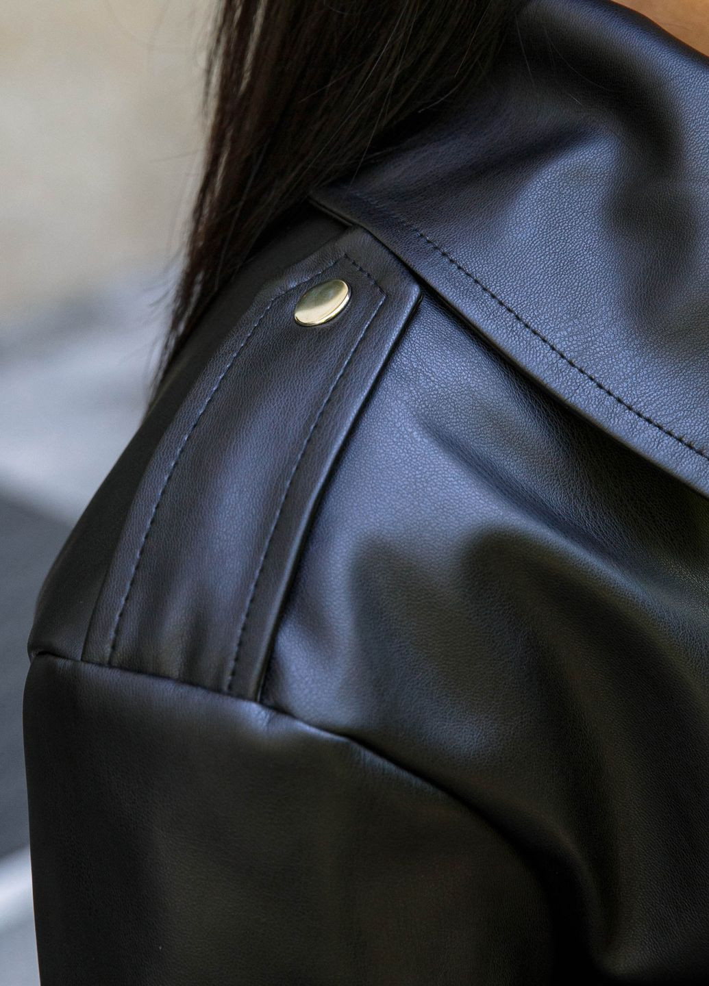 Черная демисезонная куртка Liton