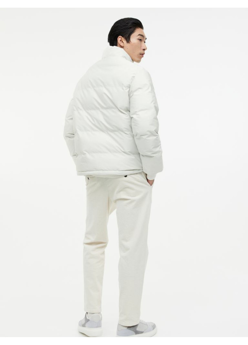 Біла демісезонна чоловіча куртка regular fit (56347) м біла H&M