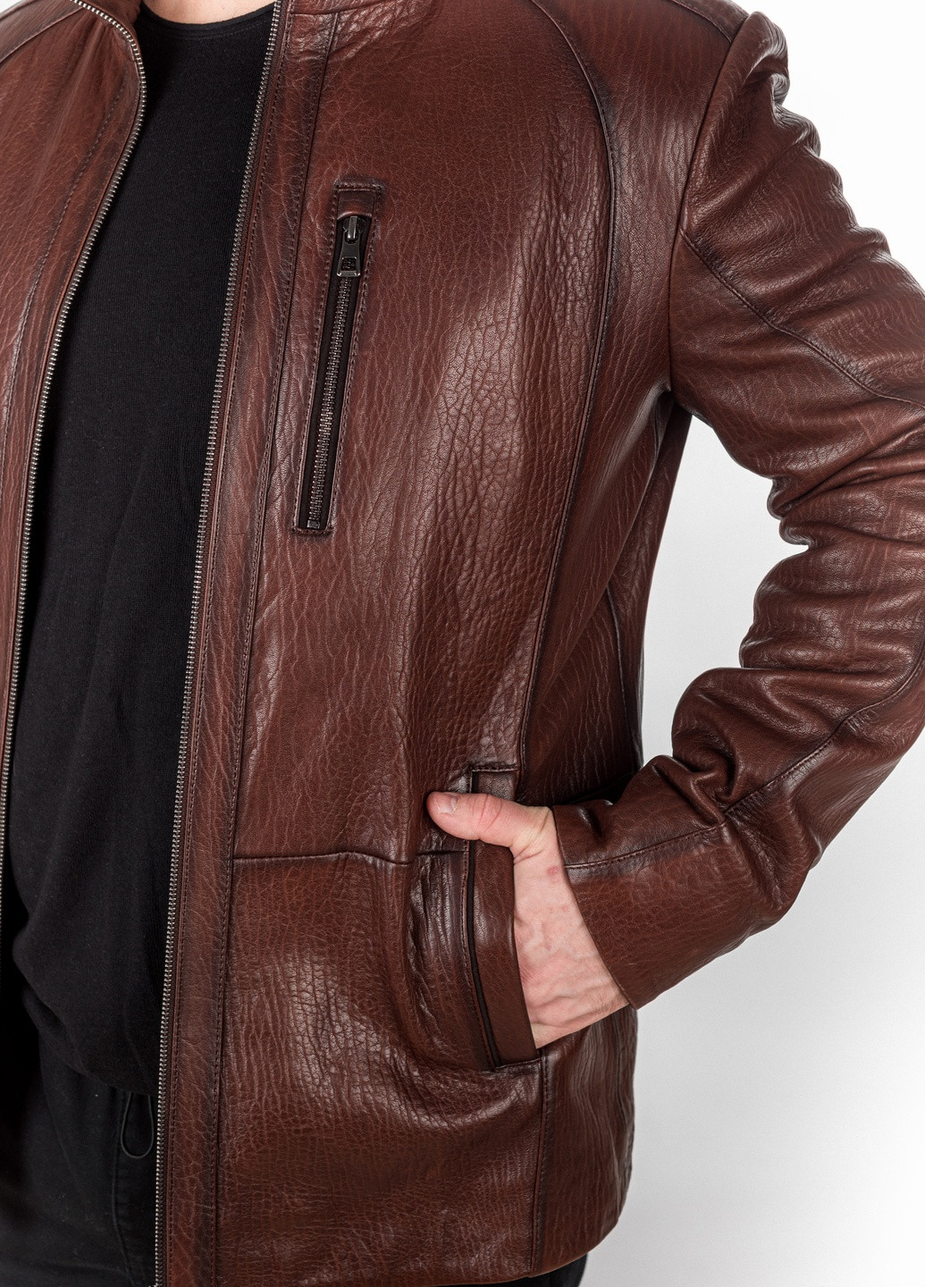 Коричнева демісезонна чоловіча класична натуральна шкіряна куртка весна осінь демісезон джумбо jumbo шкіра зерниста текстурна 2024 коричневий Actors