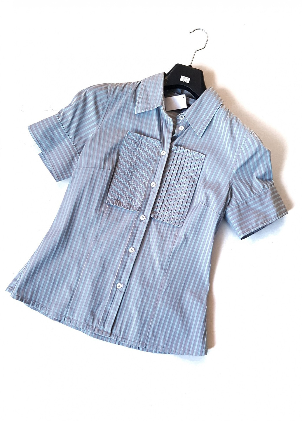 Серо-голубая летняя блузка в полоску на пуговицах серо-голубая No Brand
