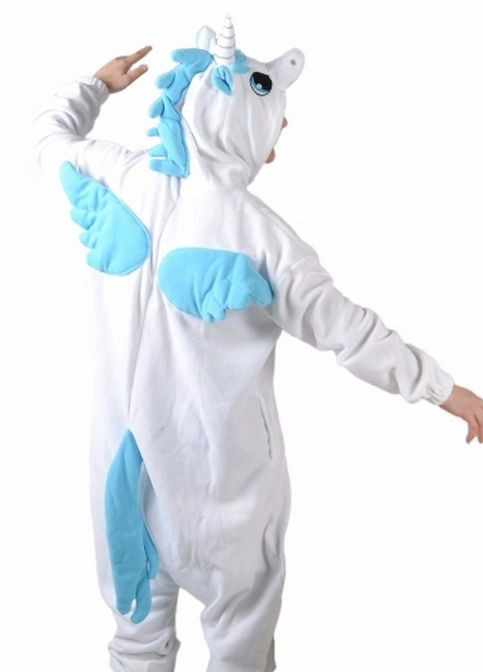 Белая зимняя пижама кигуруми единорог белый с голубым животом и крыльями комбинезон No Brand