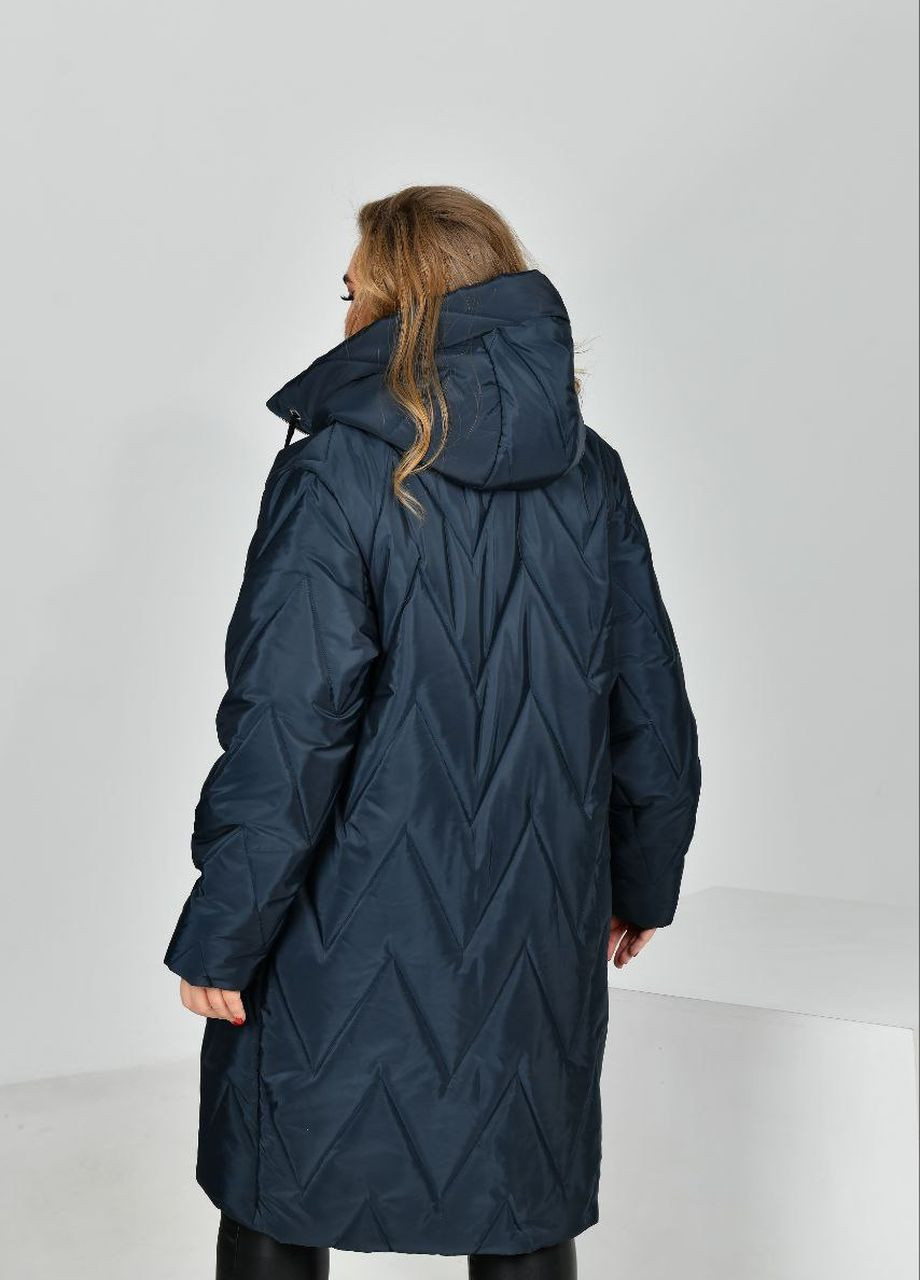 Синя женская теплая курточка цвет синий р.54 447405 New Trend