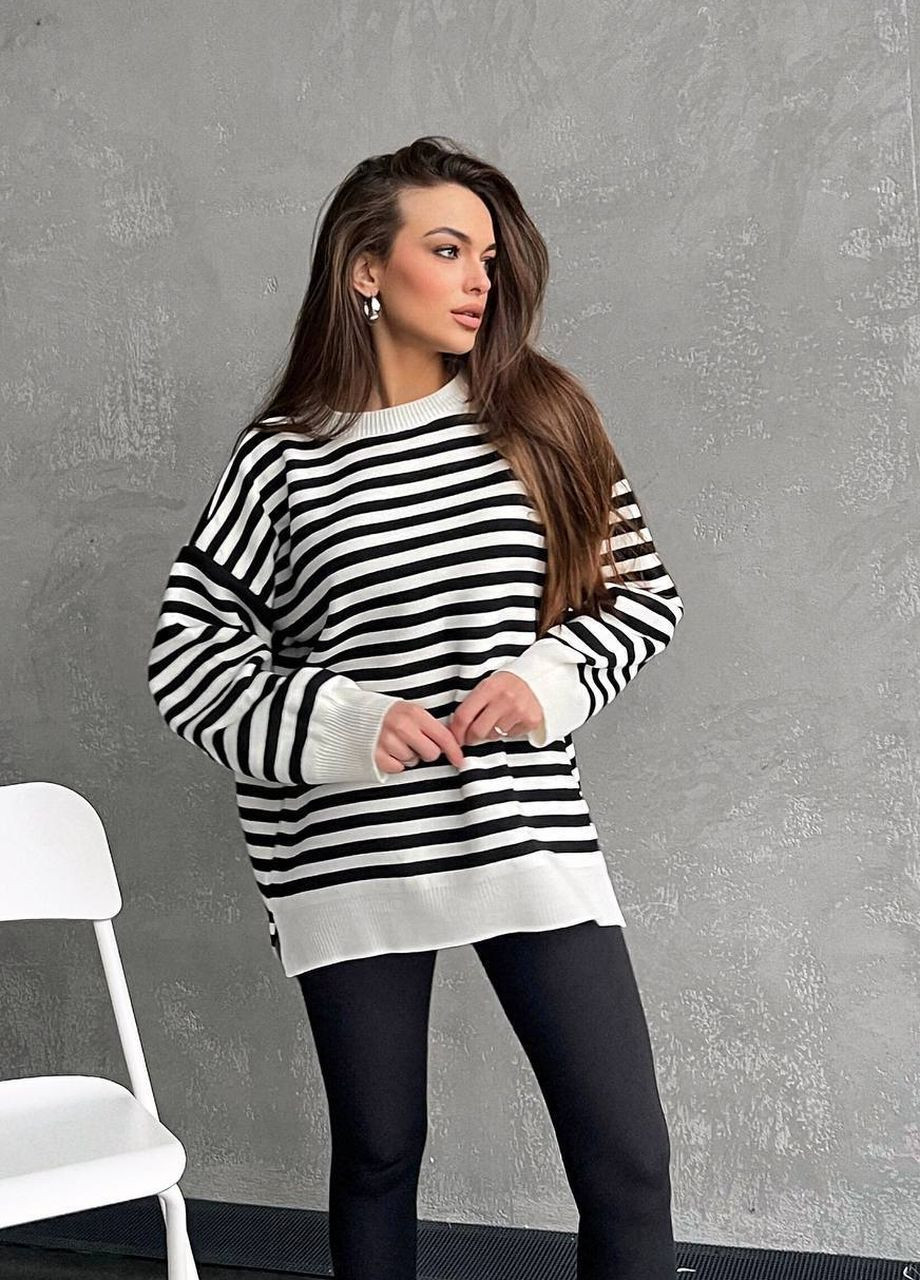 Черно-белый демисезонный полосатый женский свитер. женский свитер акрил No Brand