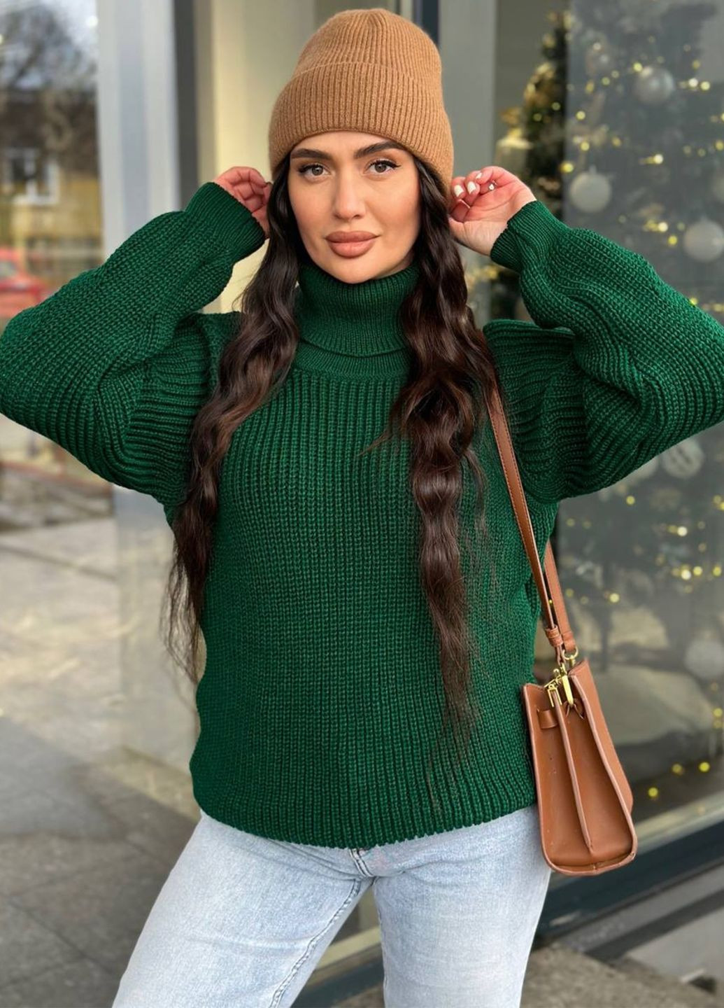 Зеленый зимний шерстяной свитер No Brand