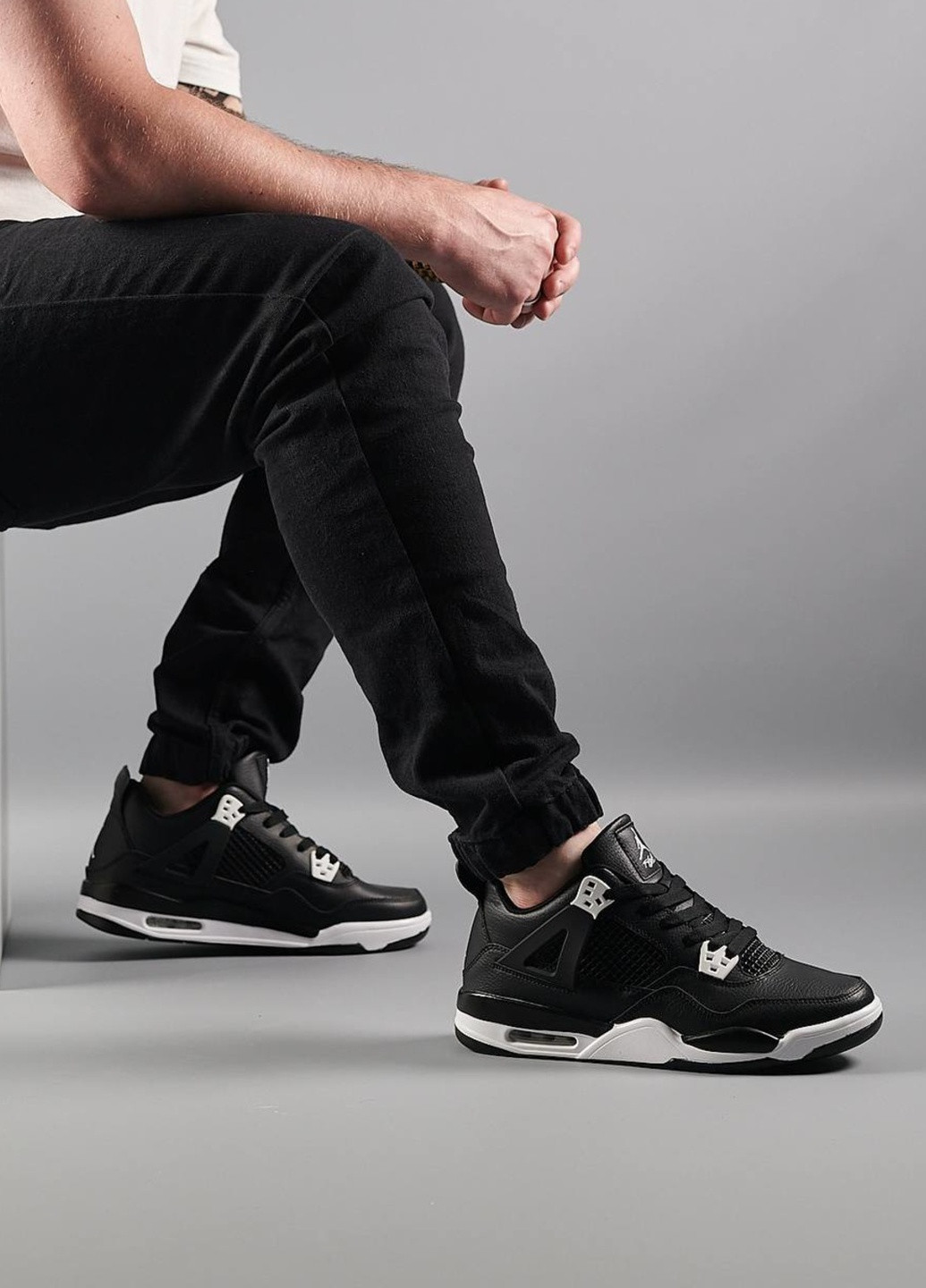 Retro all black cheap
