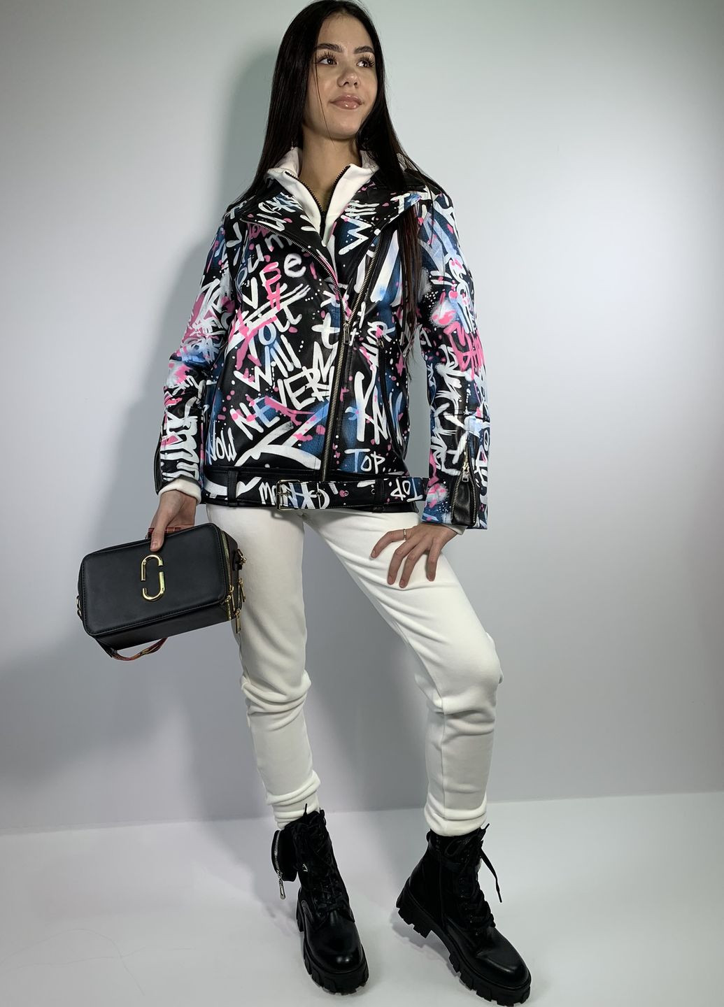 Чорна куртка еко шкіра, косуха Classic Fashion