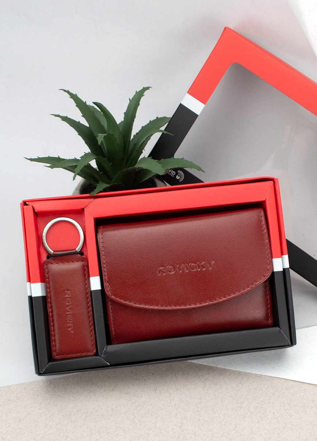 Подарунковий набір жіночий R-ZD604 червоний (гаманець та брелок) Rovicky (271126828)