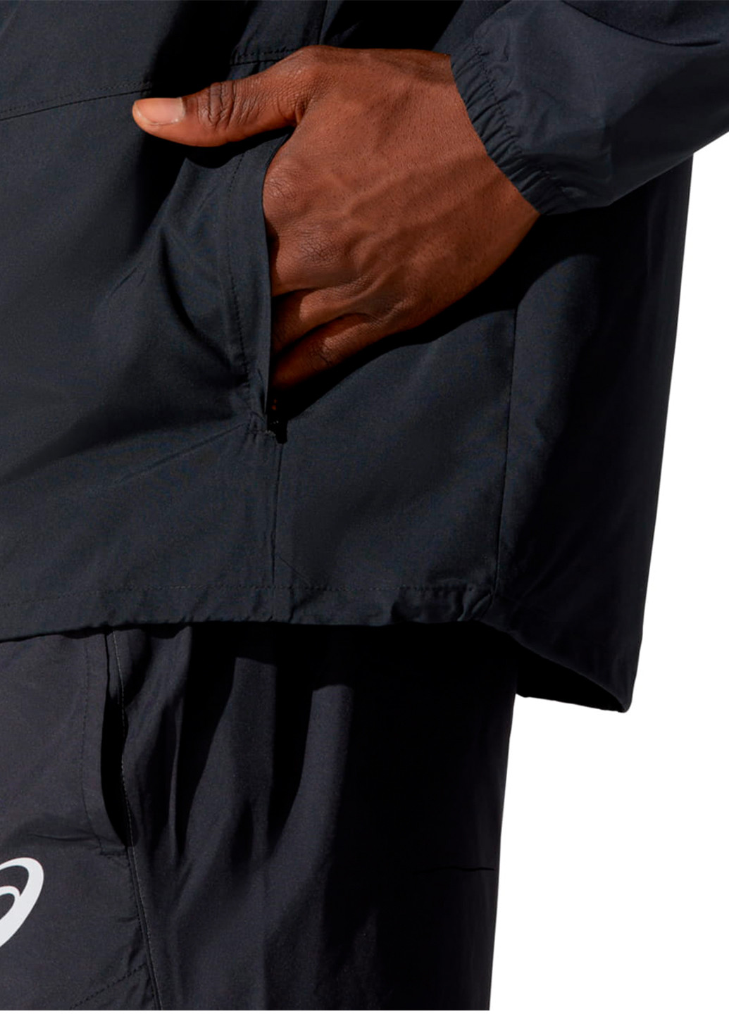 Черная мужская куртка Asics Core