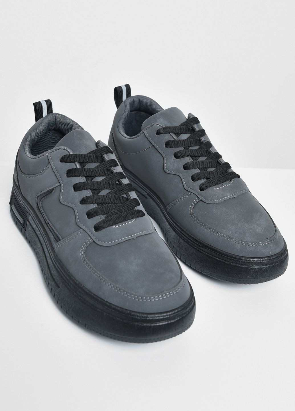 Сірі Осінні кросівки чоловічі сірого кольору на шнурівці Let's Shop