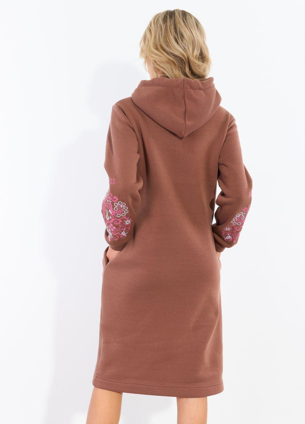 Коричневое сукнi норма тепле плаття з флісом і вишивкою (50973)110406-821 Lemanta