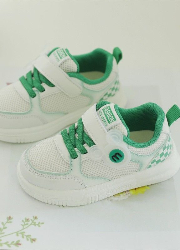 Білі дитячі кросівки арт.7079 No Brand