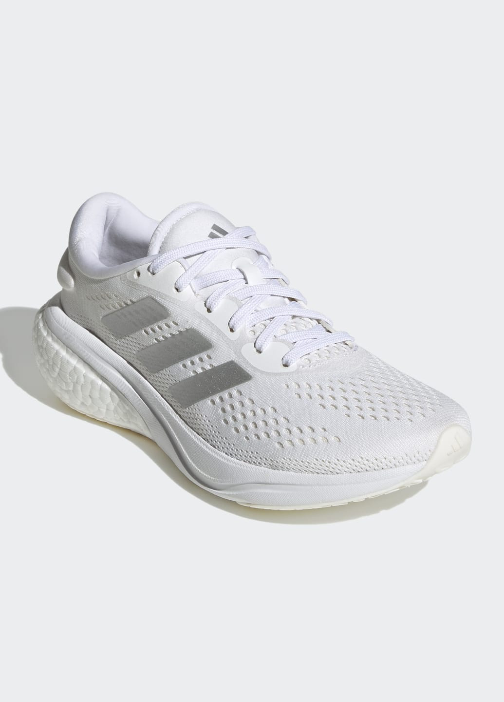 Білі всесезонні кросівки для бігу supernova 2.0 adidas