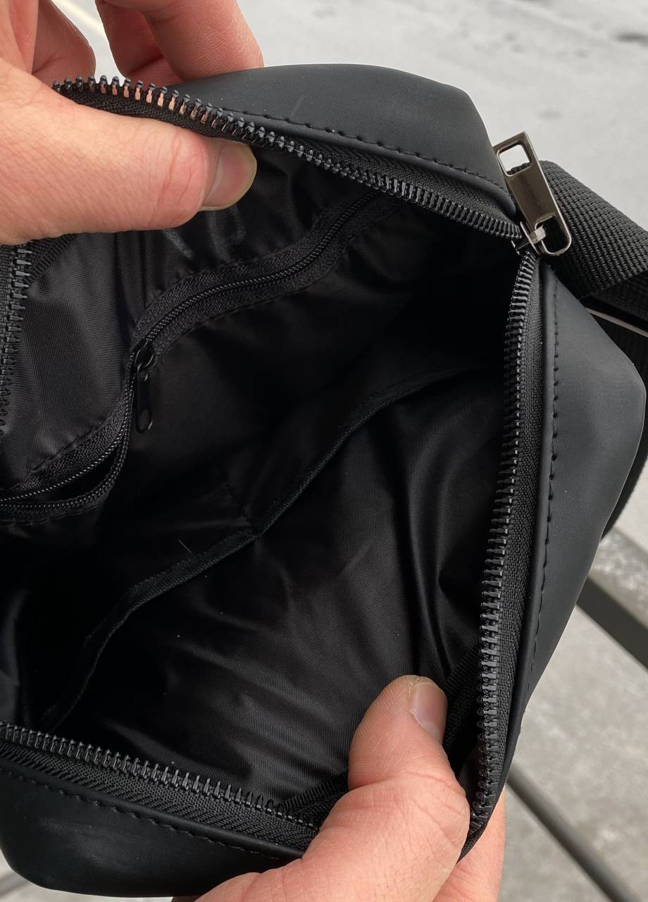 Мужская матовая сумка барсетка через плечо черная экокожа 7 отделений Silver No Brand (258260641)