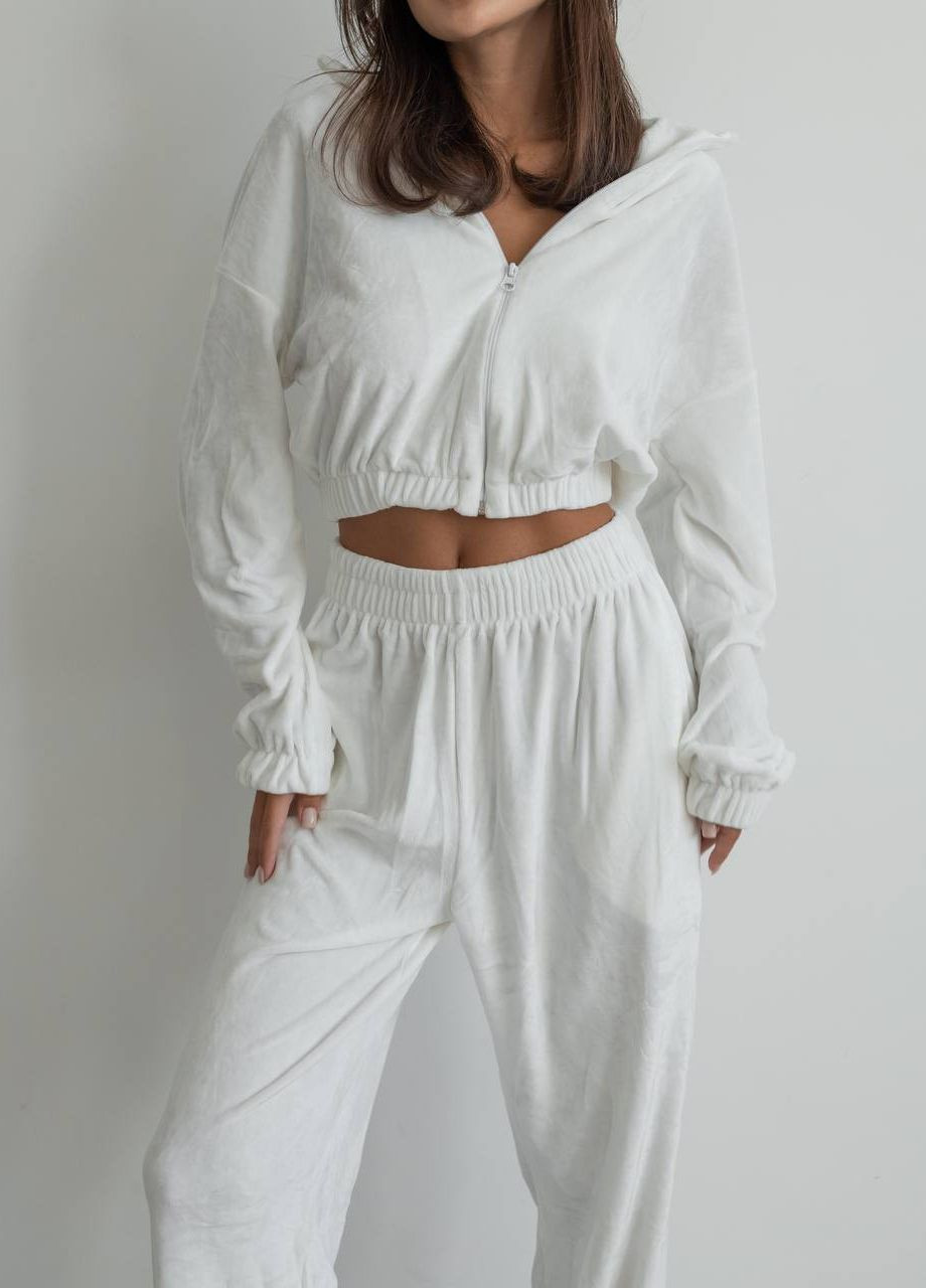 Жіночий спортивний костюм Lila колір білий р.M/L 442549 New Trend (265014288)