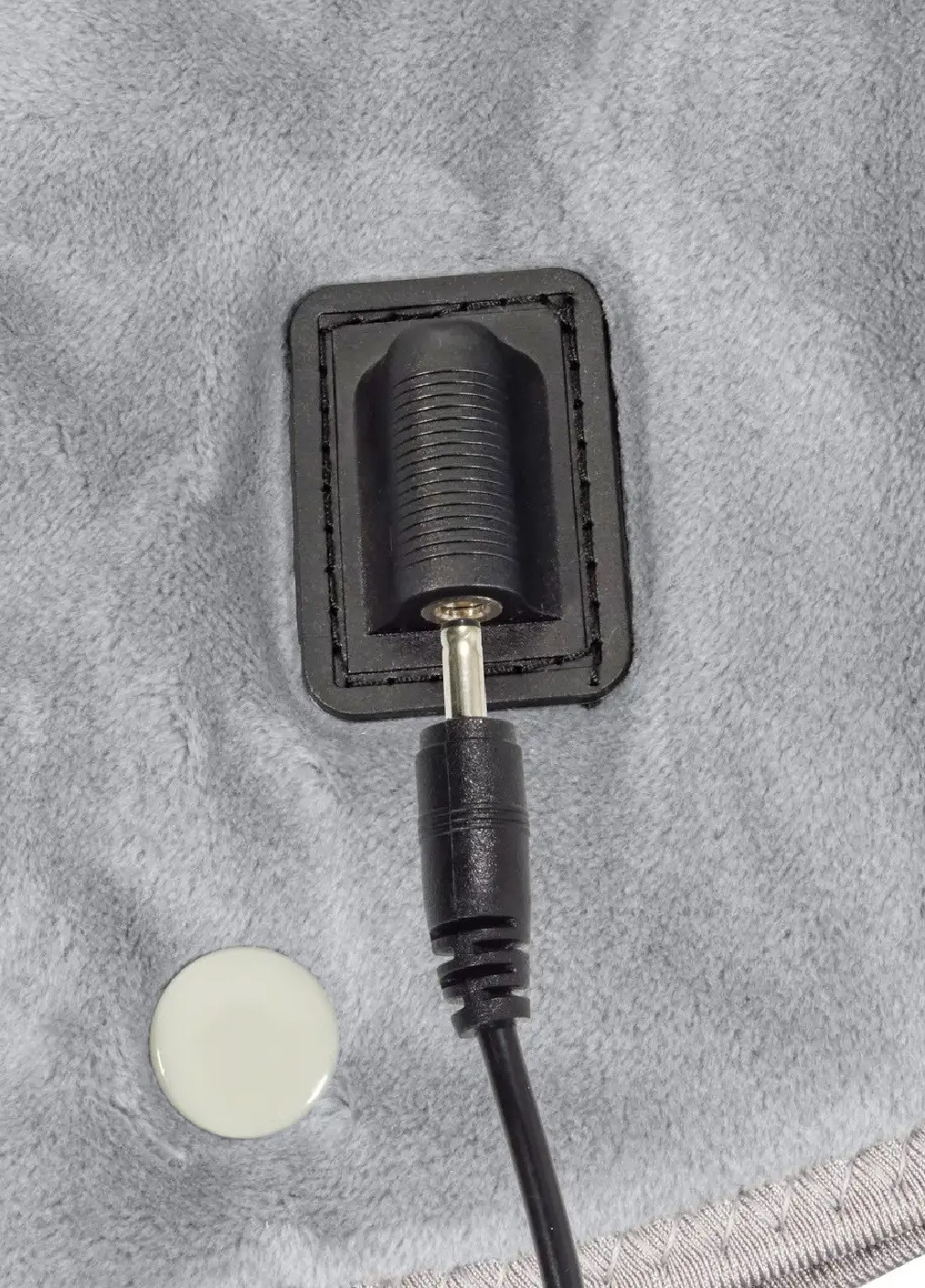 Массажер электрогрелка для плеч и шеи с вибрацией 3 режима нагрева автоотключение микрофибра 50x43x1 см (476067-Prob) Серый Unbranded (276056966)