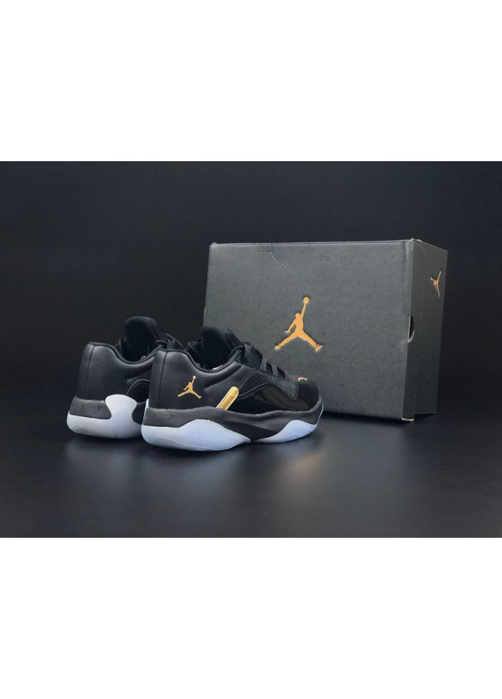 Черные демисезонные мужские кроссовки черные "no name" Nike Air Jordan 11 cmft