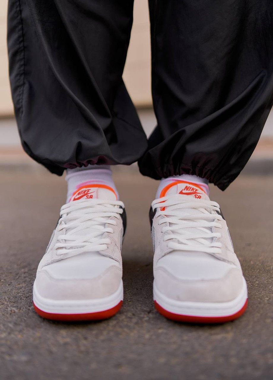 Серые демисезонные кроссовки мужские, вьетнам Nike SB Dunk Low Grey Red