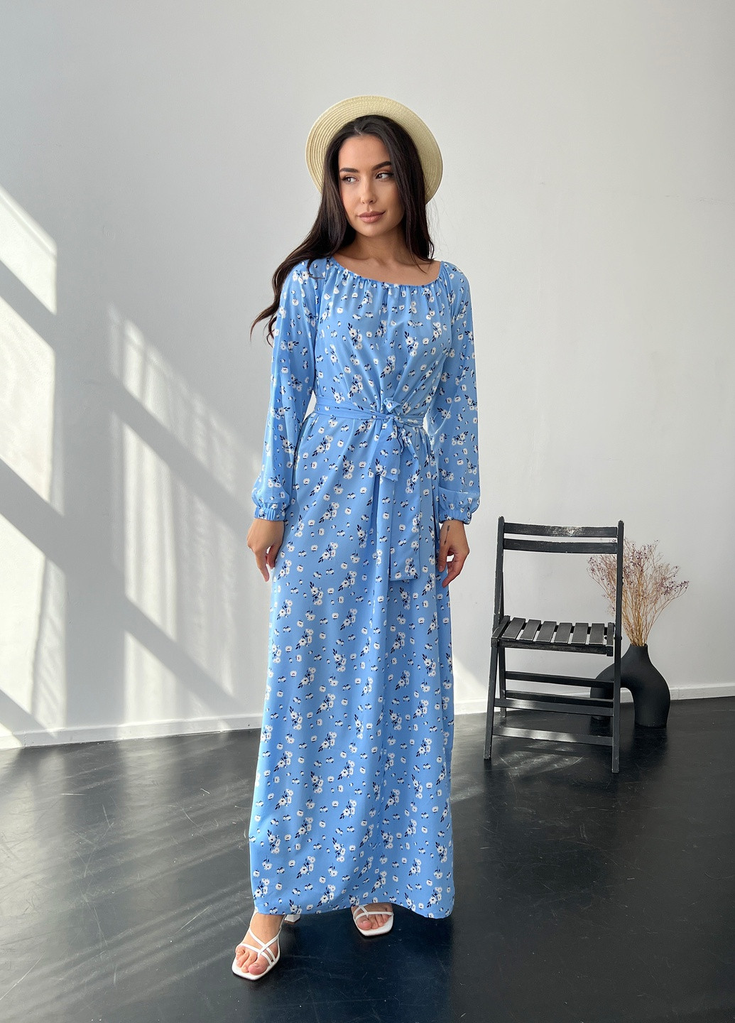 Голубое кэжуал стильное длинное платье в цветочный принт а-силуэт INNOE с цветочным принтом