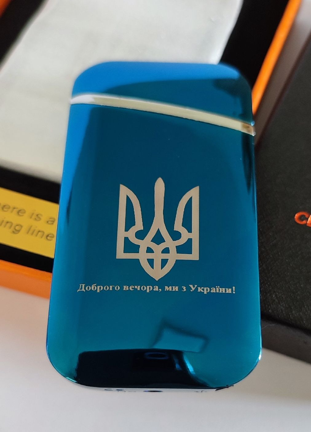 Запальничка подарункова електроімпульсна із сенсорним управлінням синій металік No Brand (260396270)