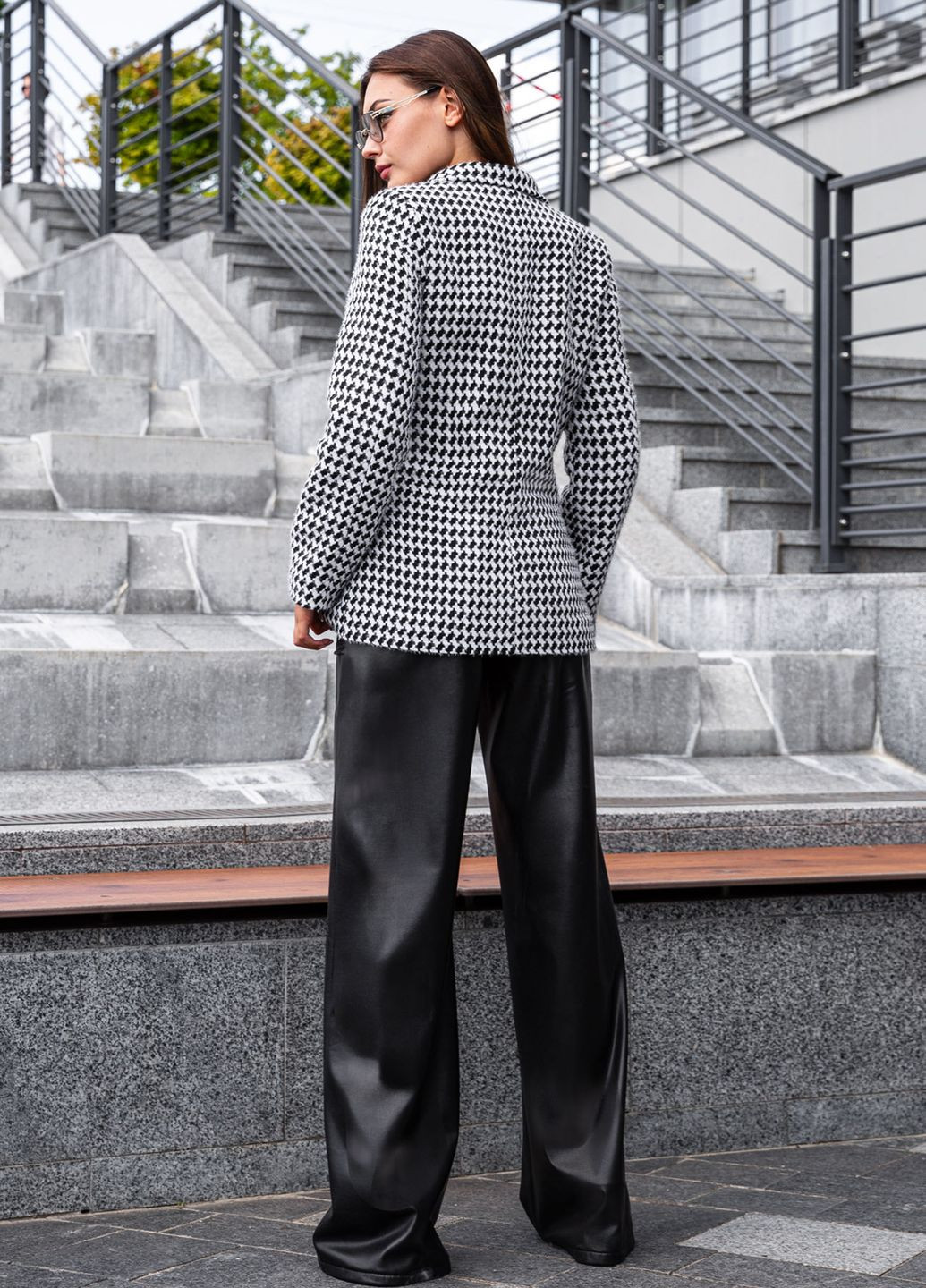 Черно-белый женский элегантный женский пиджак Jadone Fashion с узором пье-де-пуль «гусиная лапка» - демисезонный