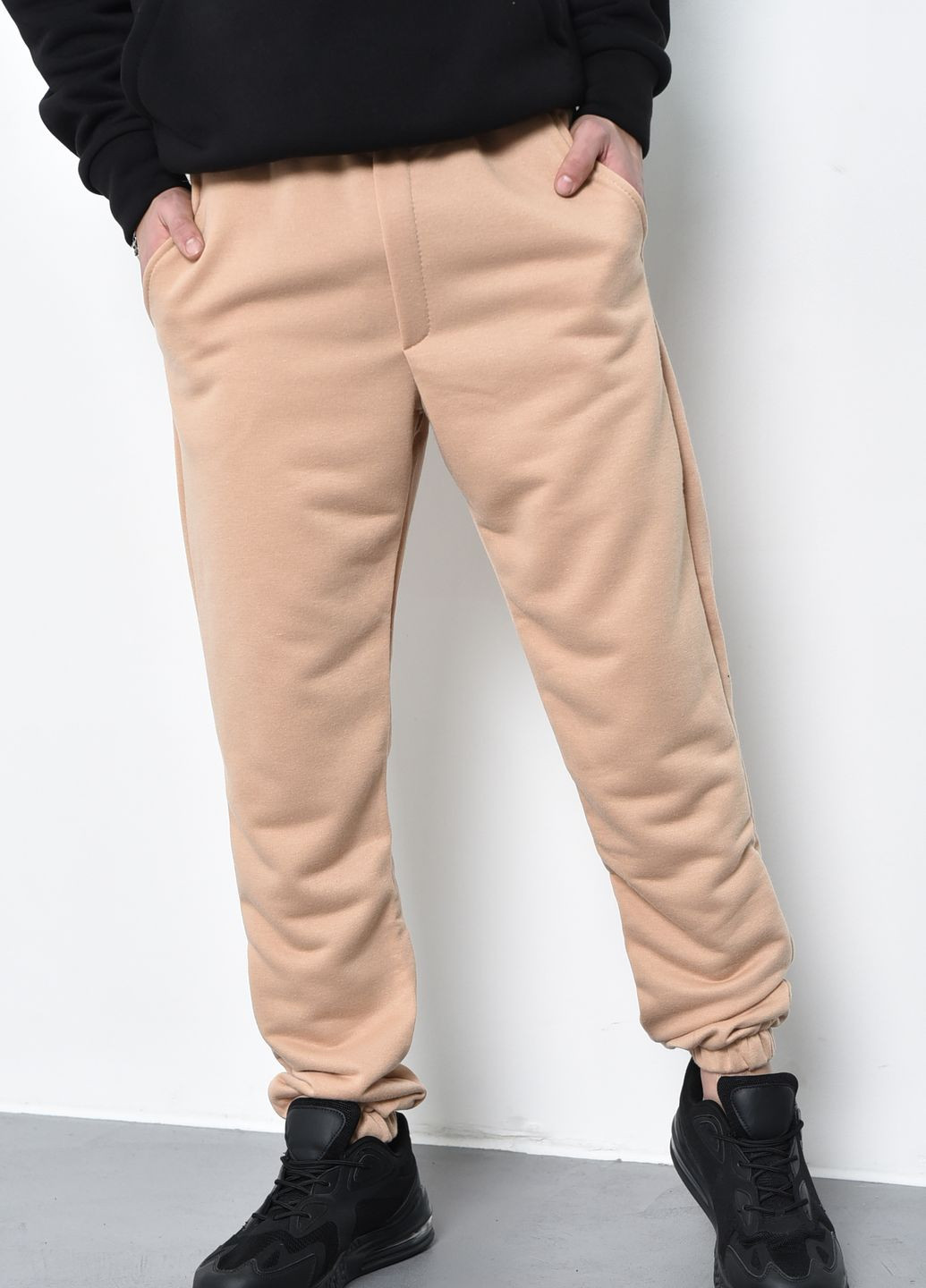 Спортивні штани чоловічі темно-бежевого кольору Let's Shop (271813370)