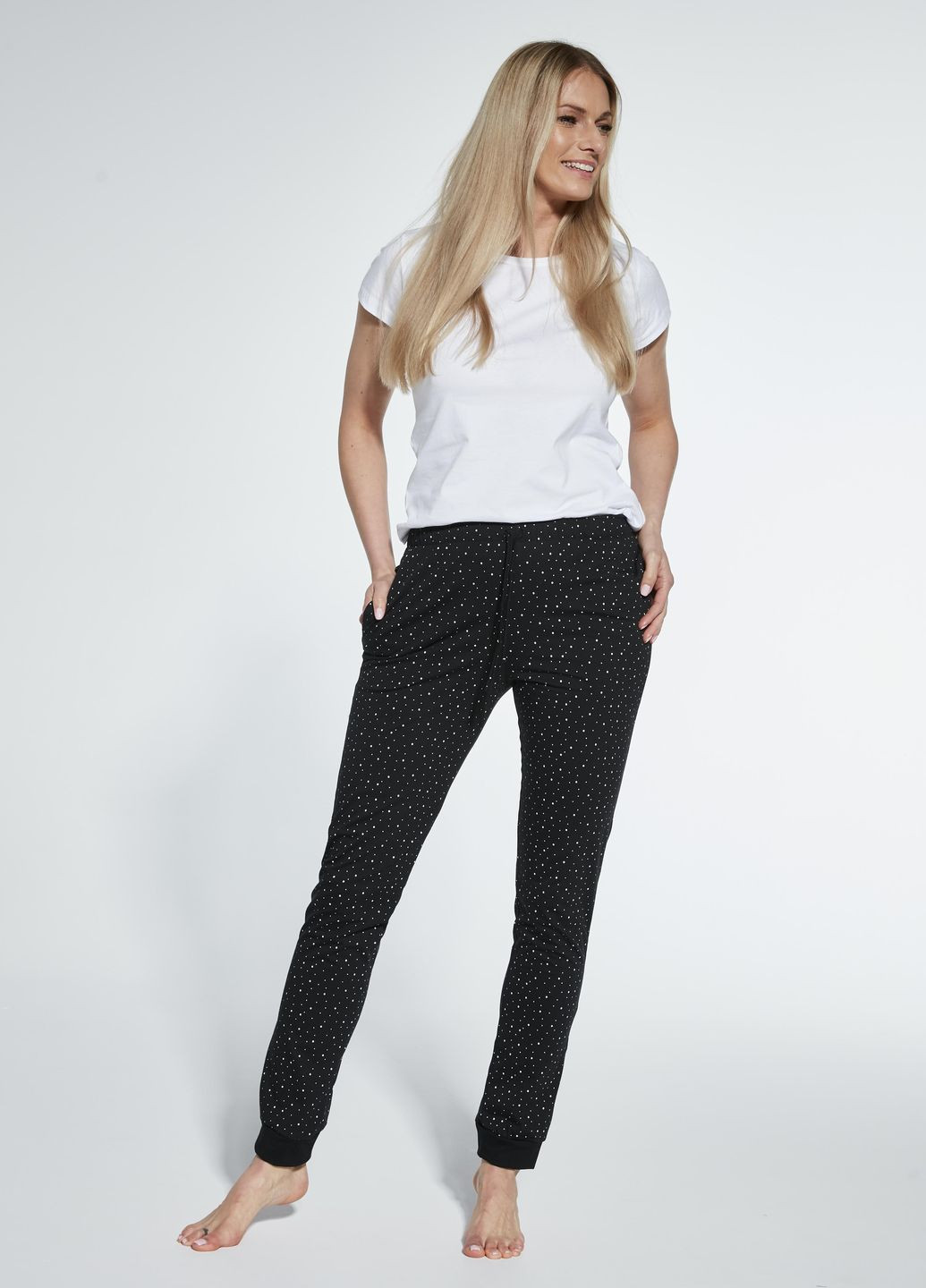 Черная брюки пижамные женские 02 xxl черные в горох 909-23 Cornette