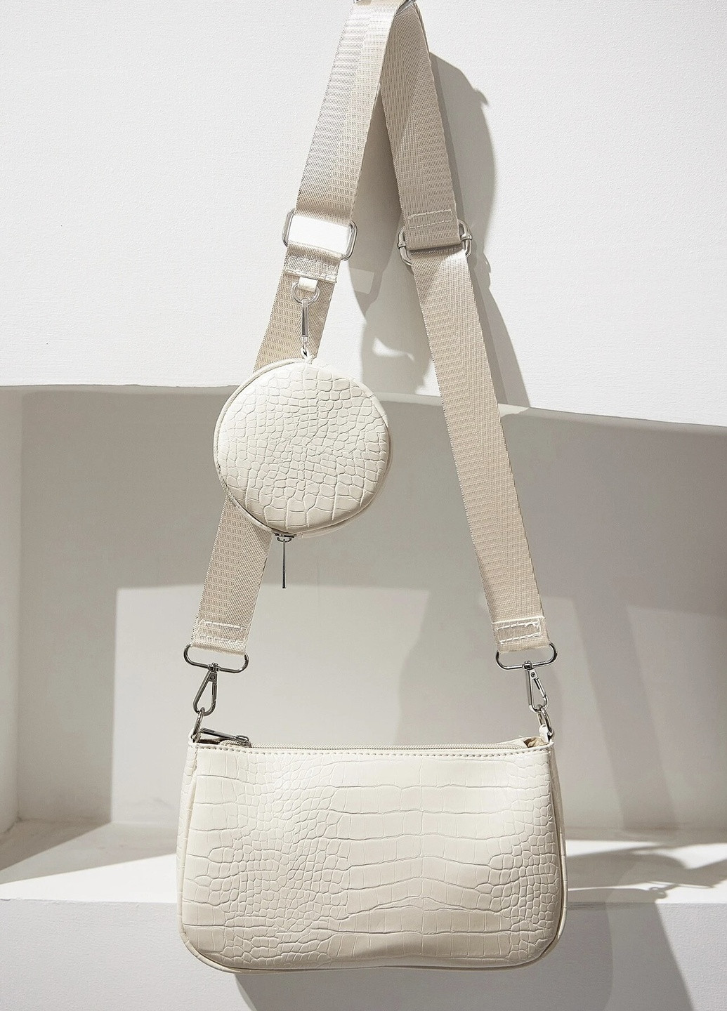 Жіноча класична сумочка багет з гаманцем рептилія T-132 бежева No Brand (259248595)