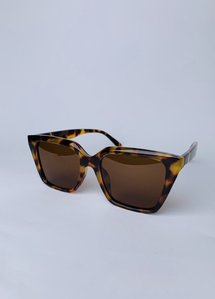 Солнцезащитные очки с полярицией Look by Dias (259183698)