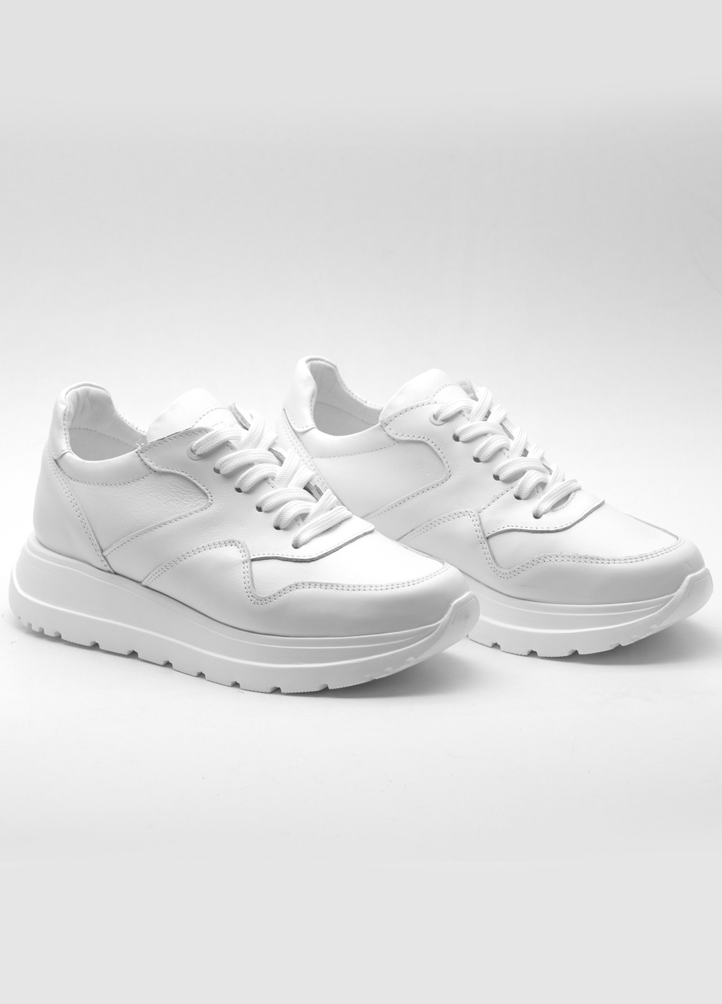 Білі кросівки жіночі з натуральної шкіри Zlett 3838