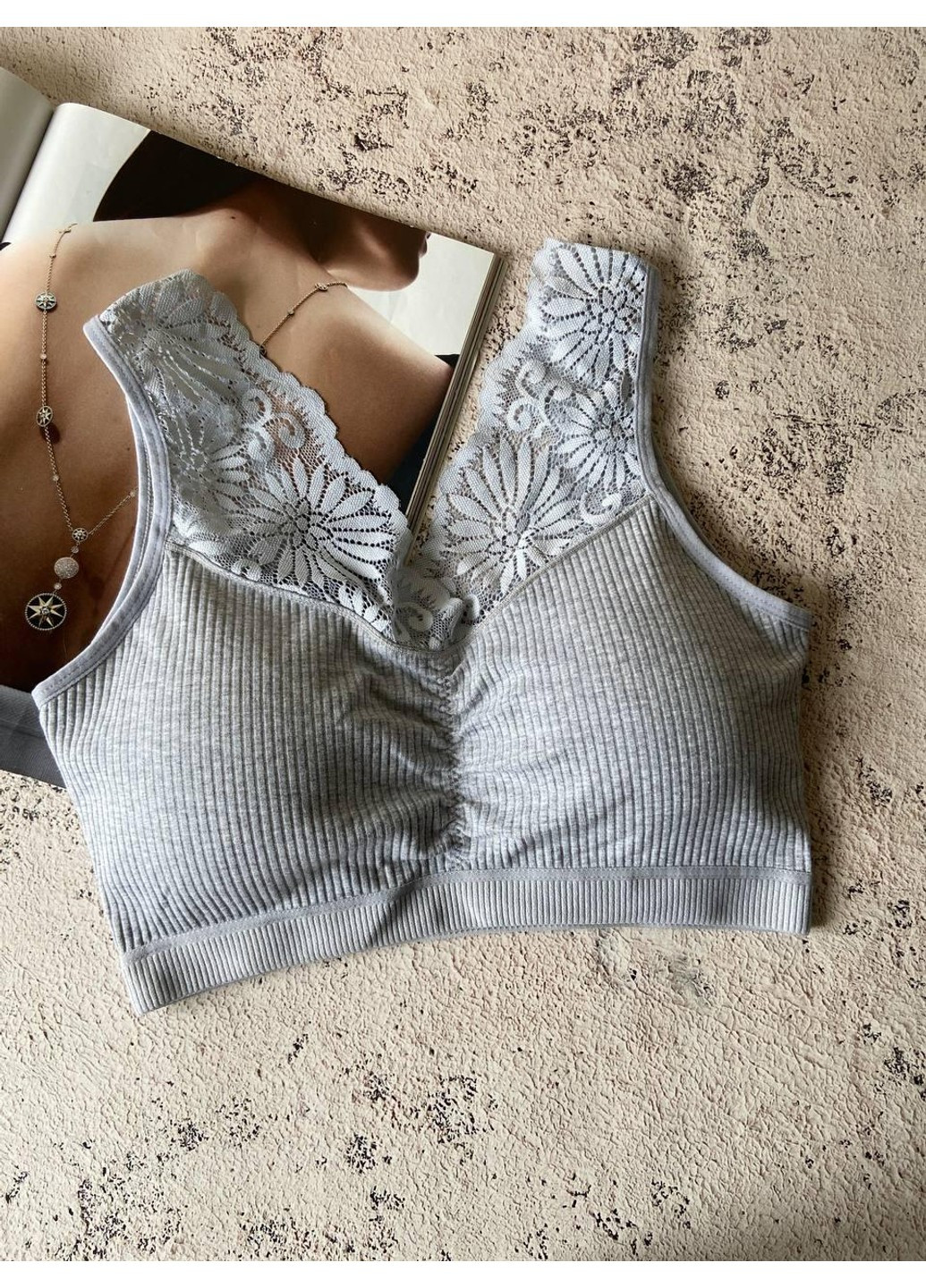 Жіночий бавовняний сірий топ у рубчик із мереживом Beisdanna (259297180)