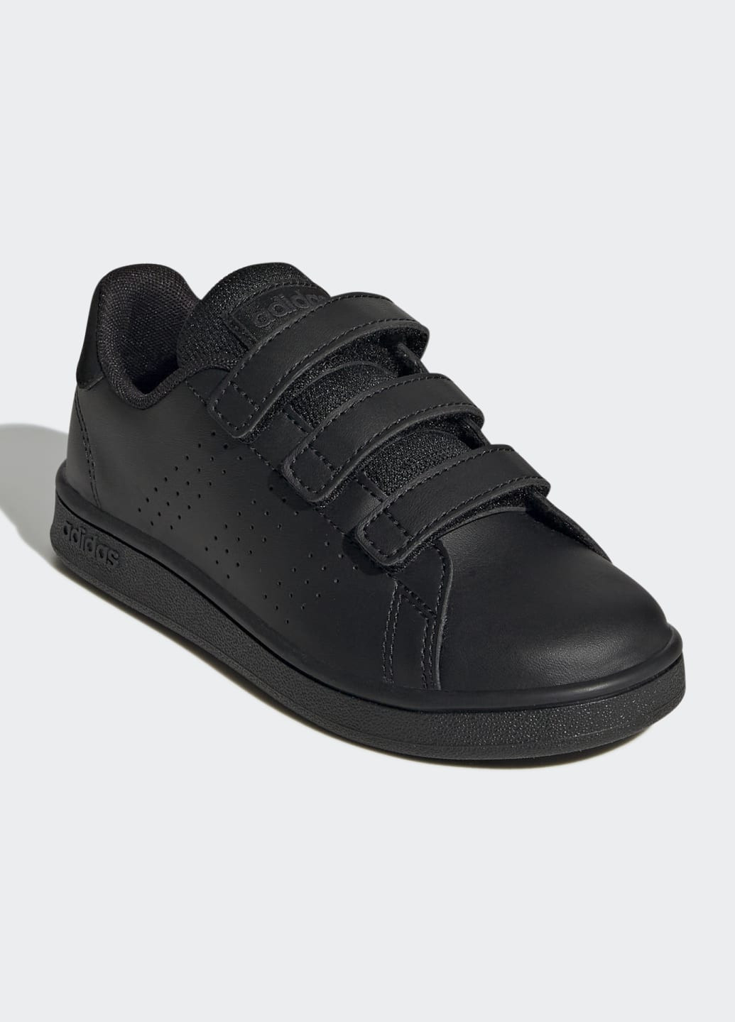 Черные кроссовки advantage court lifestyle adidas