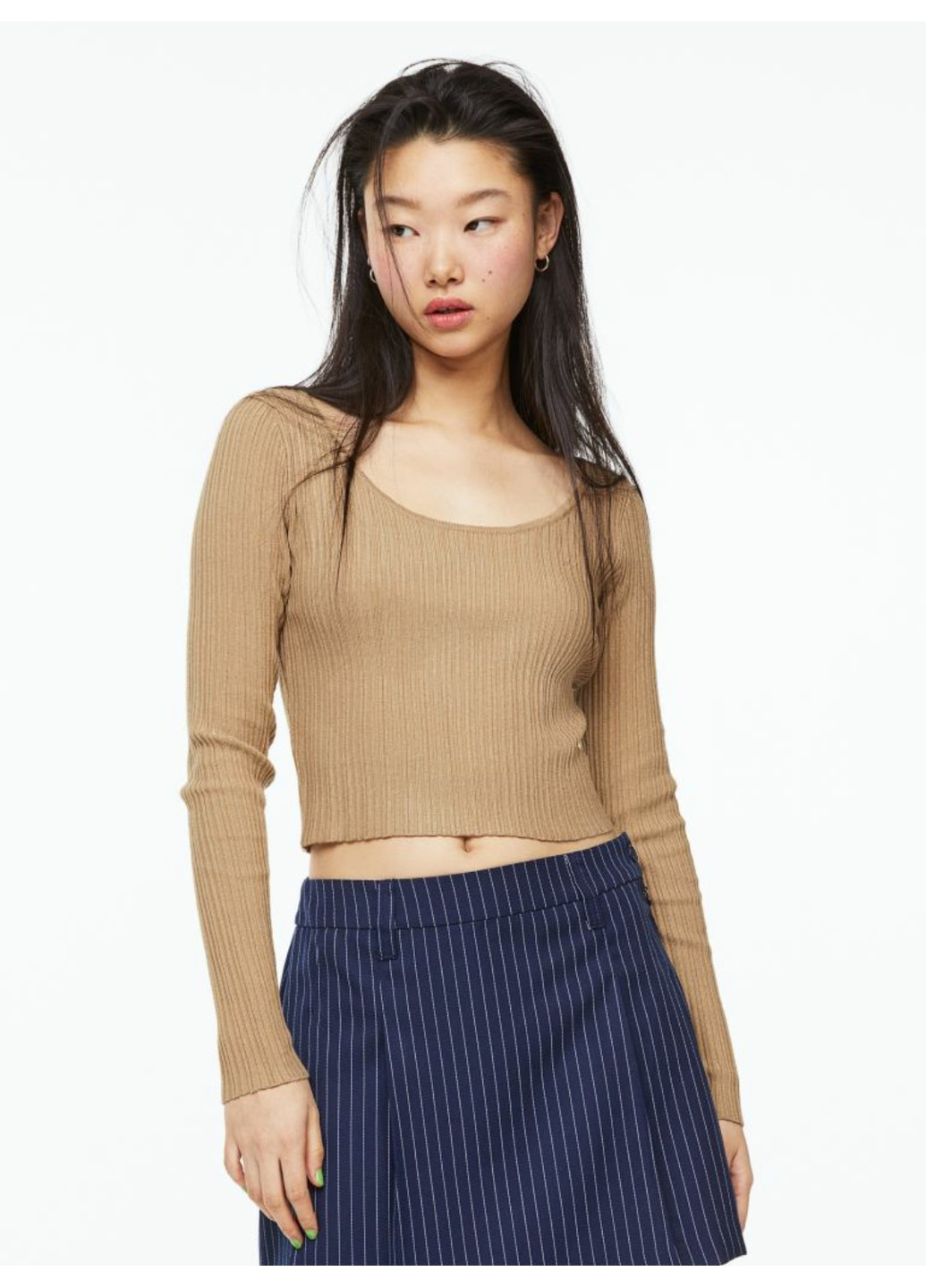 Бежевий демісезонний жіночий светр з глибоким вирізом (55658) xs бежевий H&M