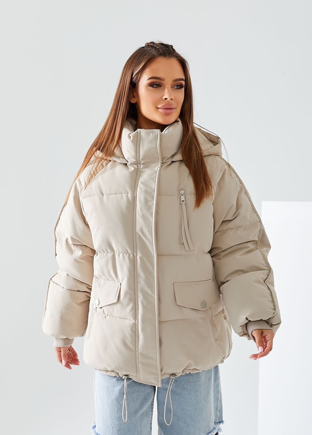 Бежевая зимняя теплая куртка с капюшоном бежевая зимняя AST-MODA