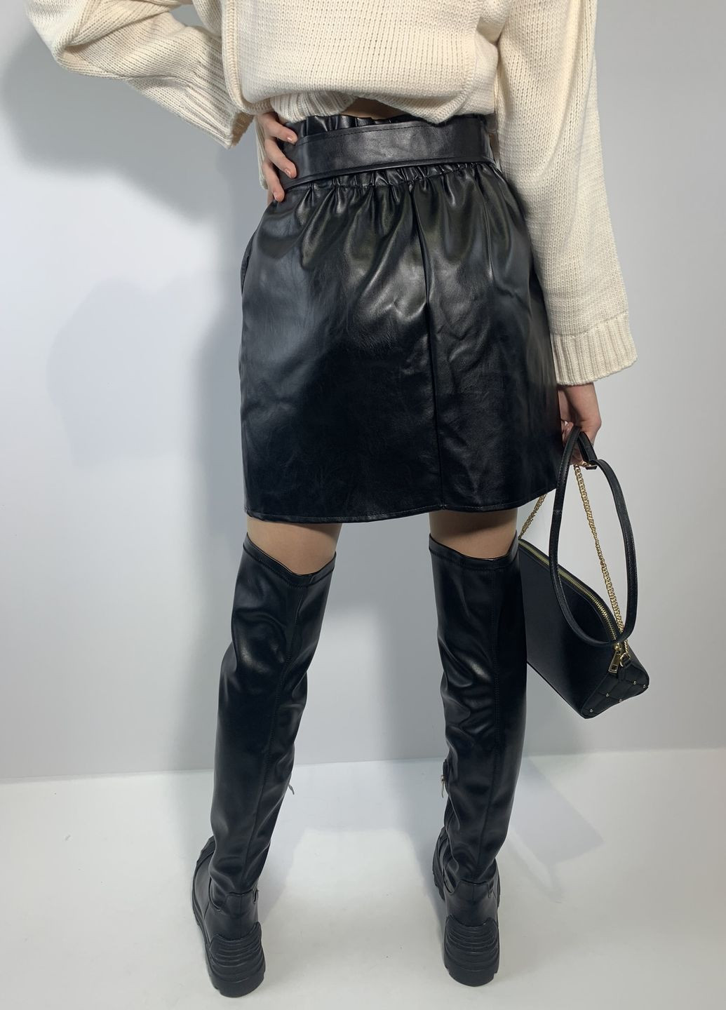 Черная юбка чорного цвета эко кожа Timiani