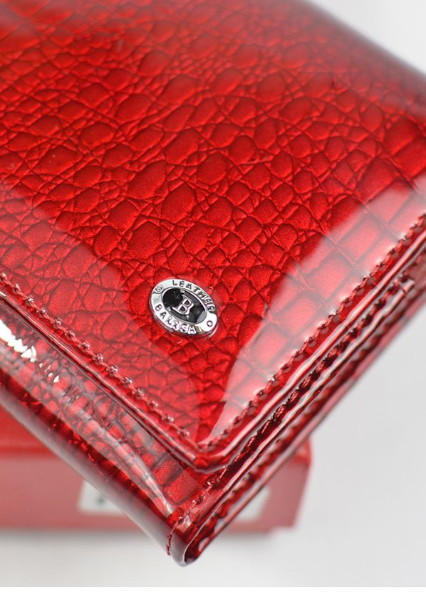 Красный женский лаковый классический кожаный кошелек на магнитах Balisa (276002847)