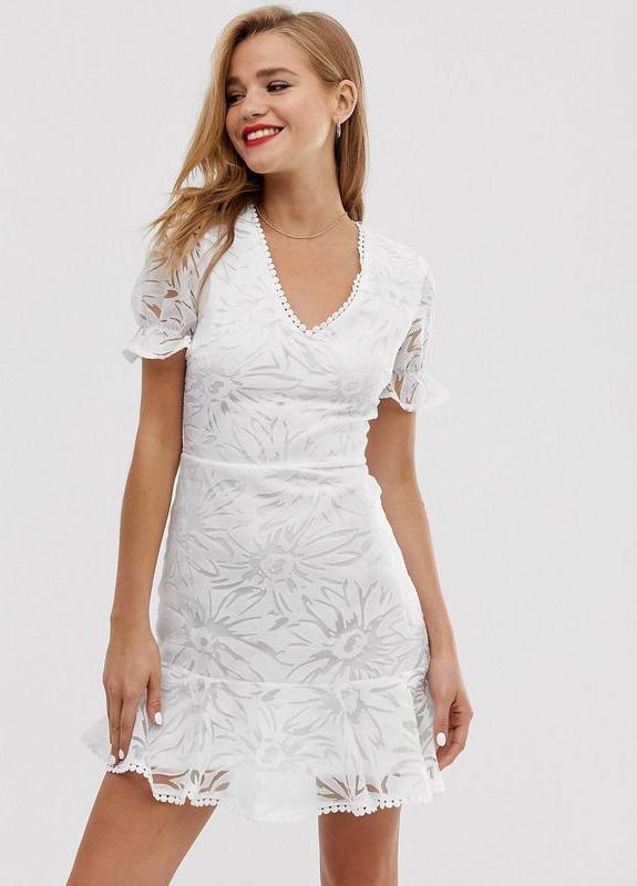 Білий чайное мини-платье из цветочного девора Parisian
