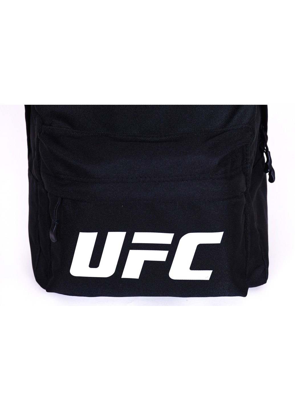 Стильный однотонный черный мужской рюкзак с белой большой надписью на фронтальном кармане UFC вместительный No Brand (258653598)