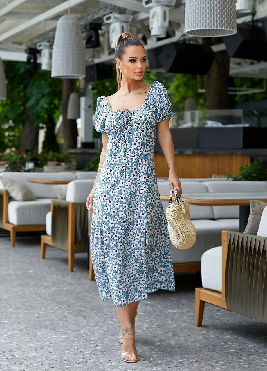 Голубое платье аndriana голубое No Brand