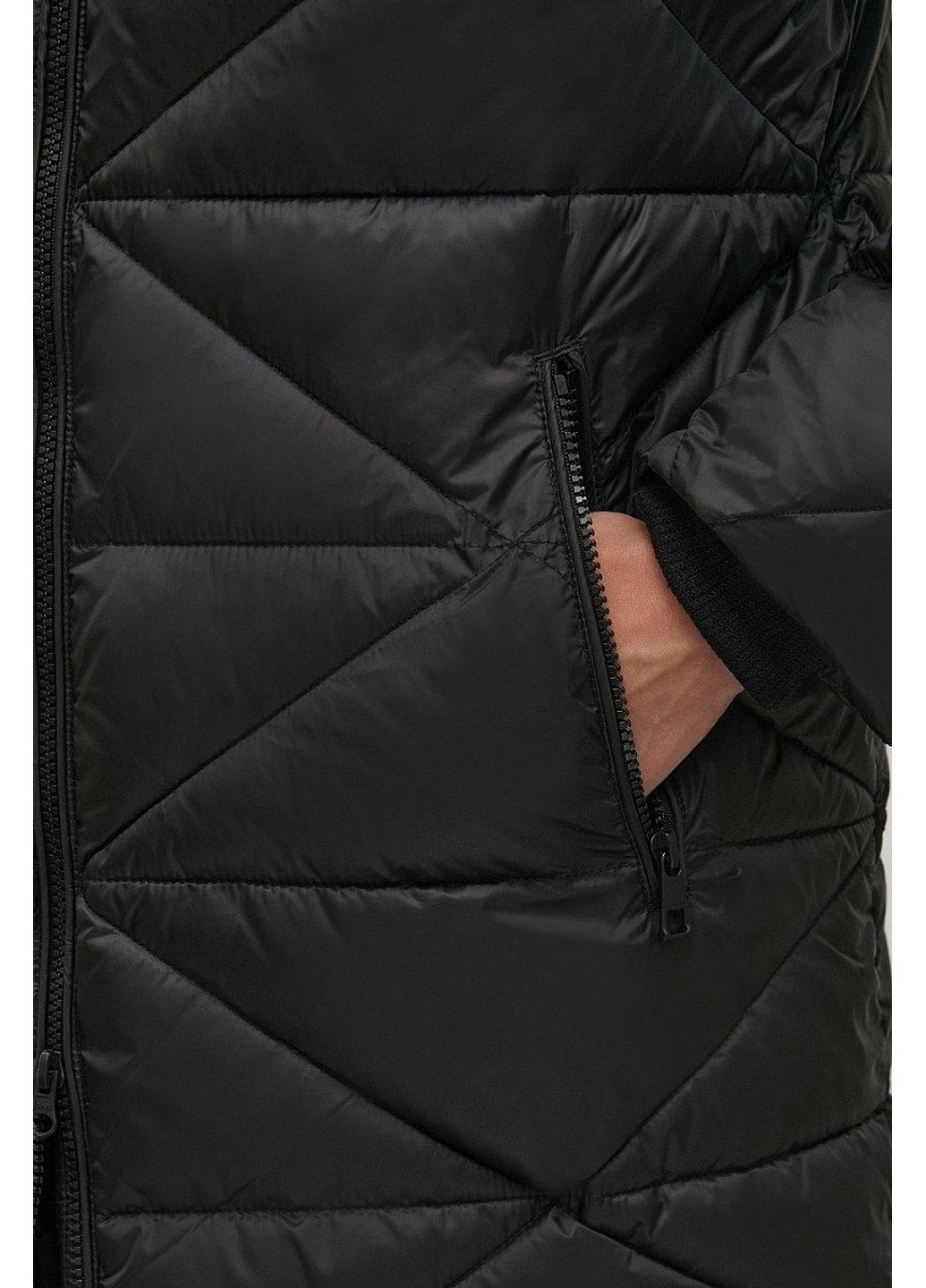 Чорна зимня куртка fwb11075-200 Finn Flare