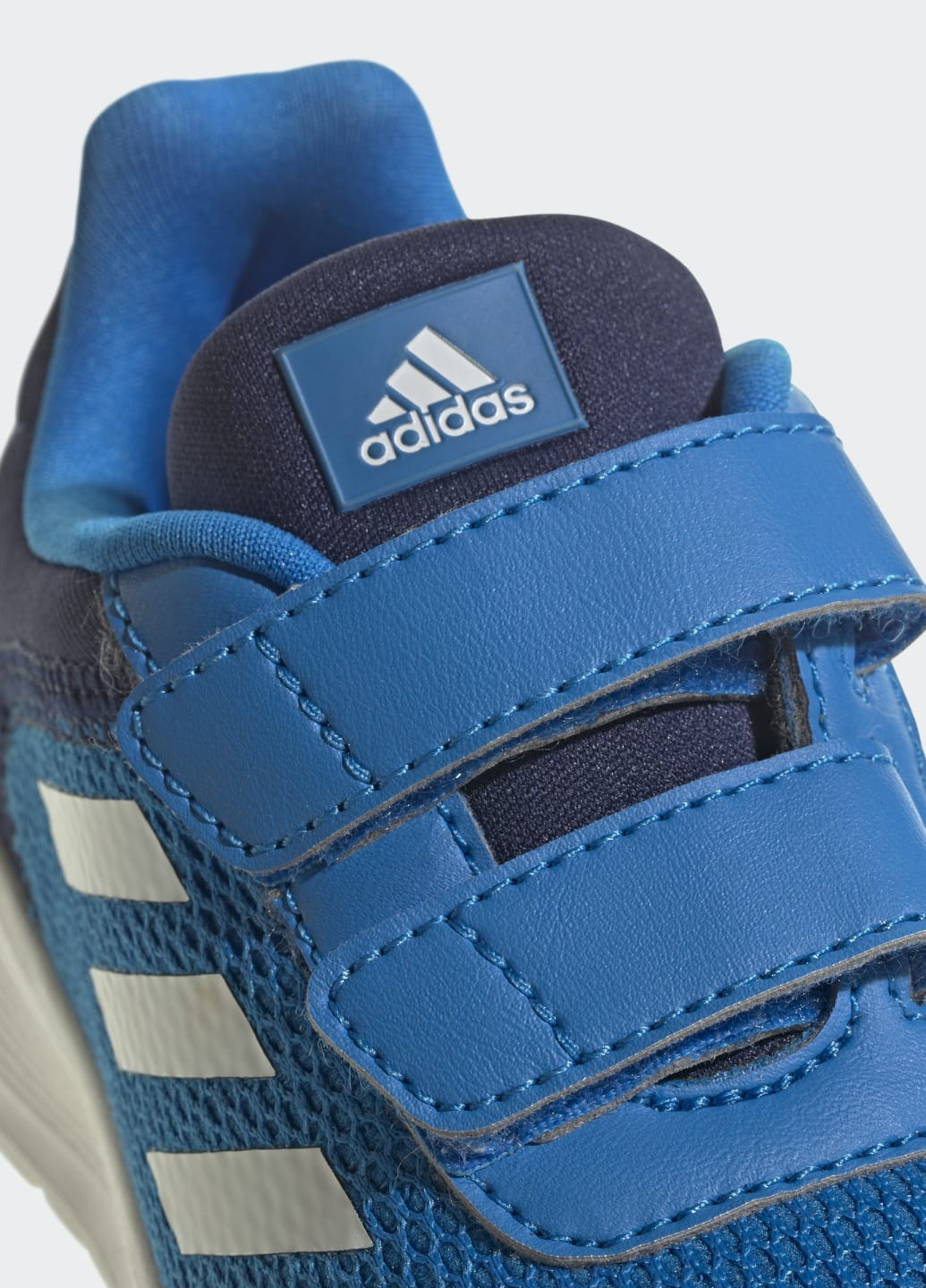 Синие всесезонные кроссовки tensaur adidas