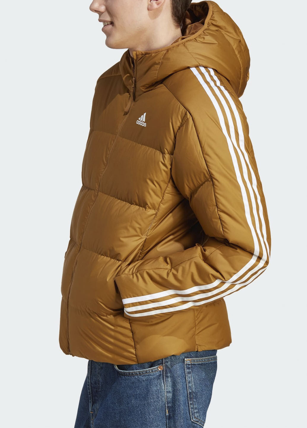 Горчичная зимняя куртка essentials midweight down hooded jacket ik3215 adidas