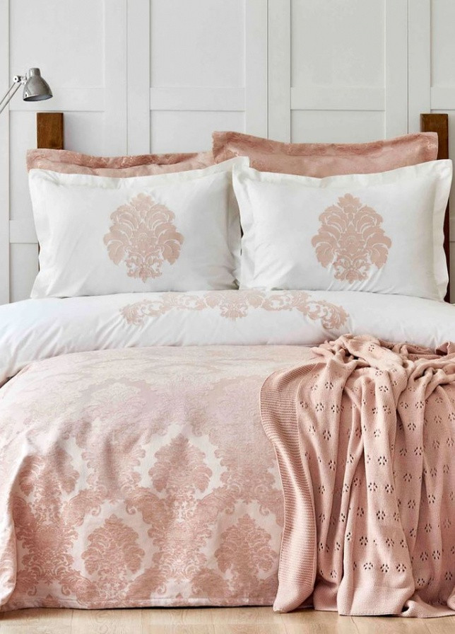 Набор постельное белье с покрывалом + плед - Adrienne pudra пудра евро (10) Karaca Home (258186373)
