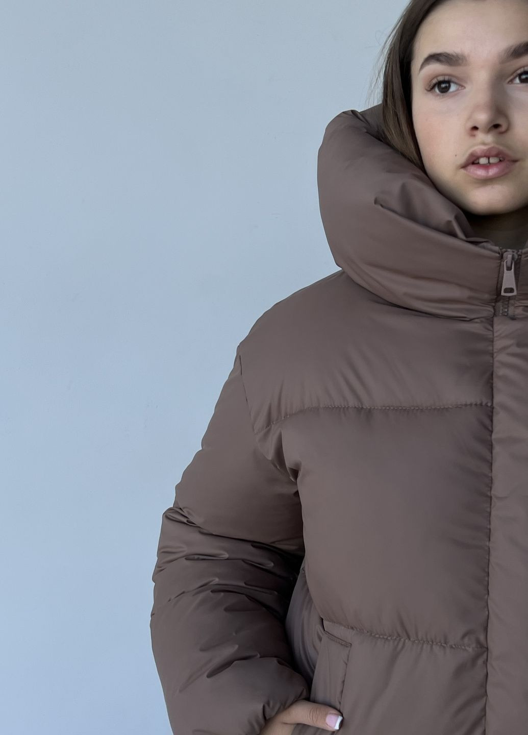 Коричнева зимня підліткова зимова куртка для дівчинки мокко 127051 No Brand