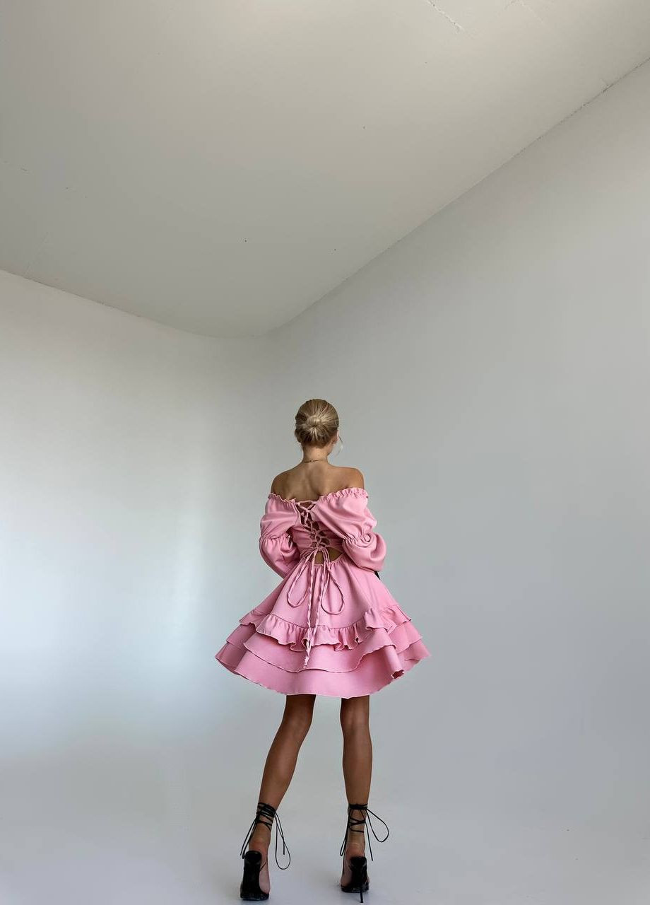 Розовое нежное платье в стиле мини с волнами, платье со шнуровкой на спине. No Brand