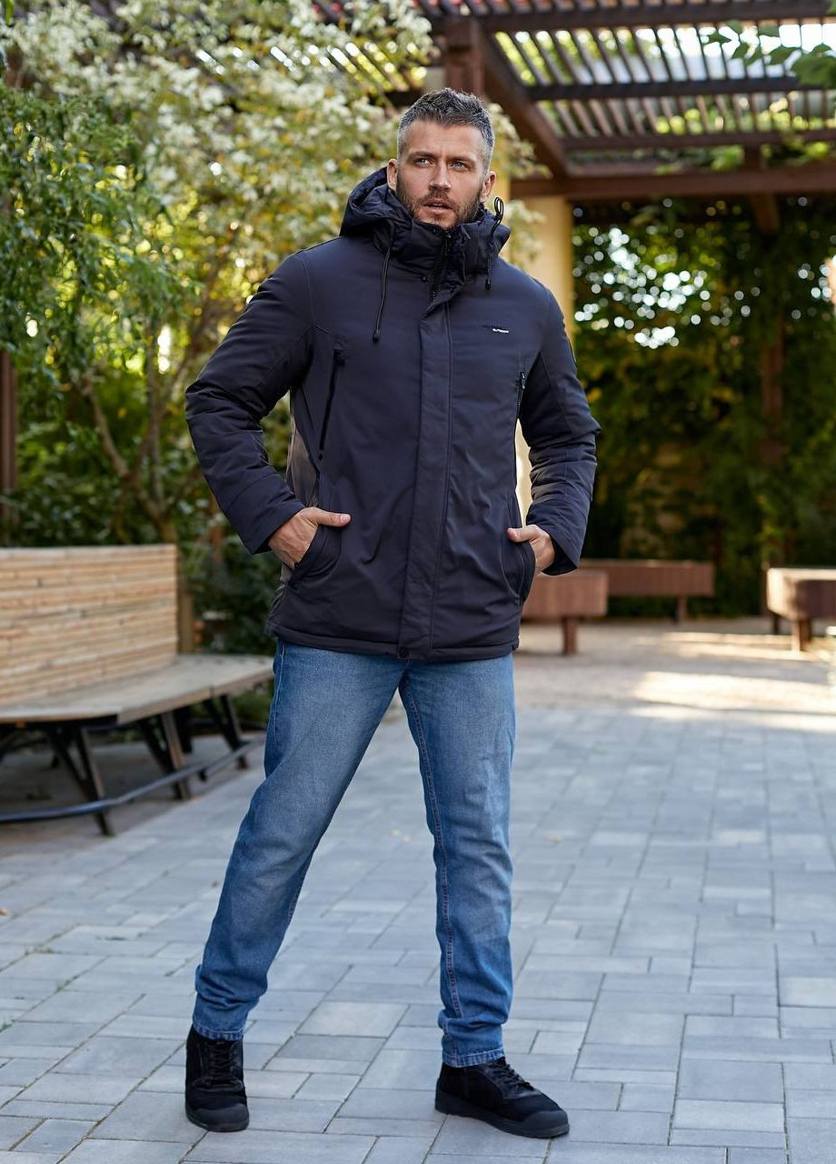 Серая мужская теплая курточка цвет графит р.48 443018 New Trend