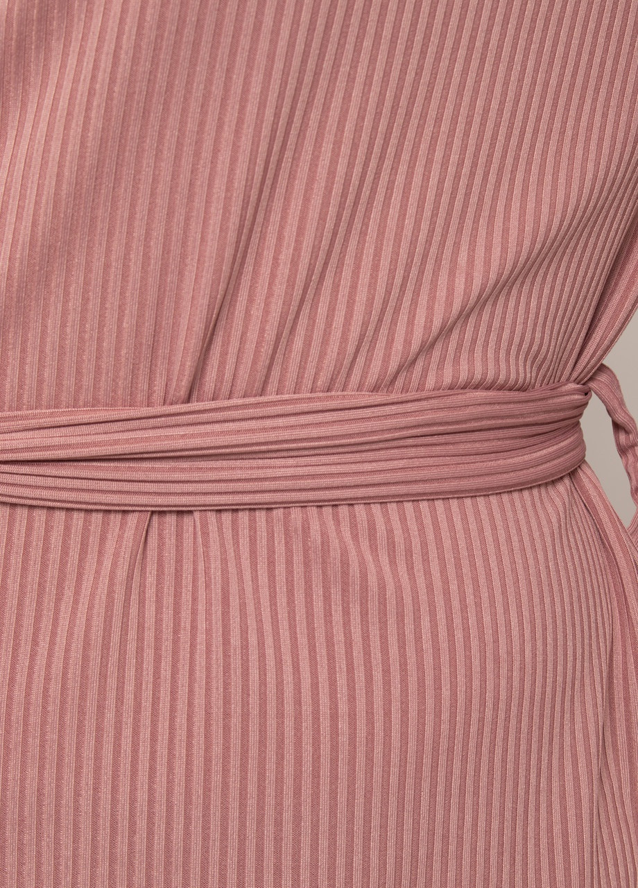 Розовая всесезон пижамный женский комплект тройка в рубчик, халат, футболка с шортами розовая пудра Maybel